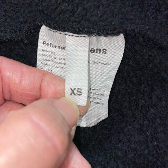 Reformation Sweatshirt Women's XS Hunter Cropped Pullover Long Sleeve Top Black - Picture 4 of 11